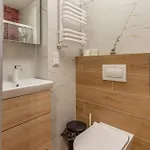 アパート Chill Station カトヴィツェ
